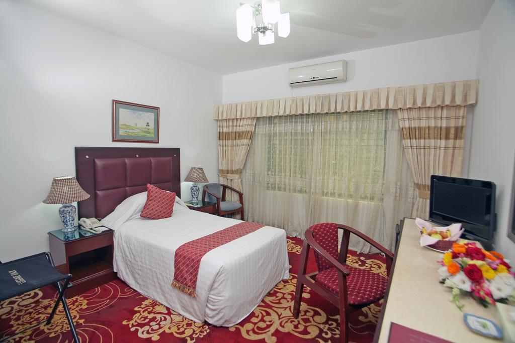 Rigs Inn Dhaka Exterior foto